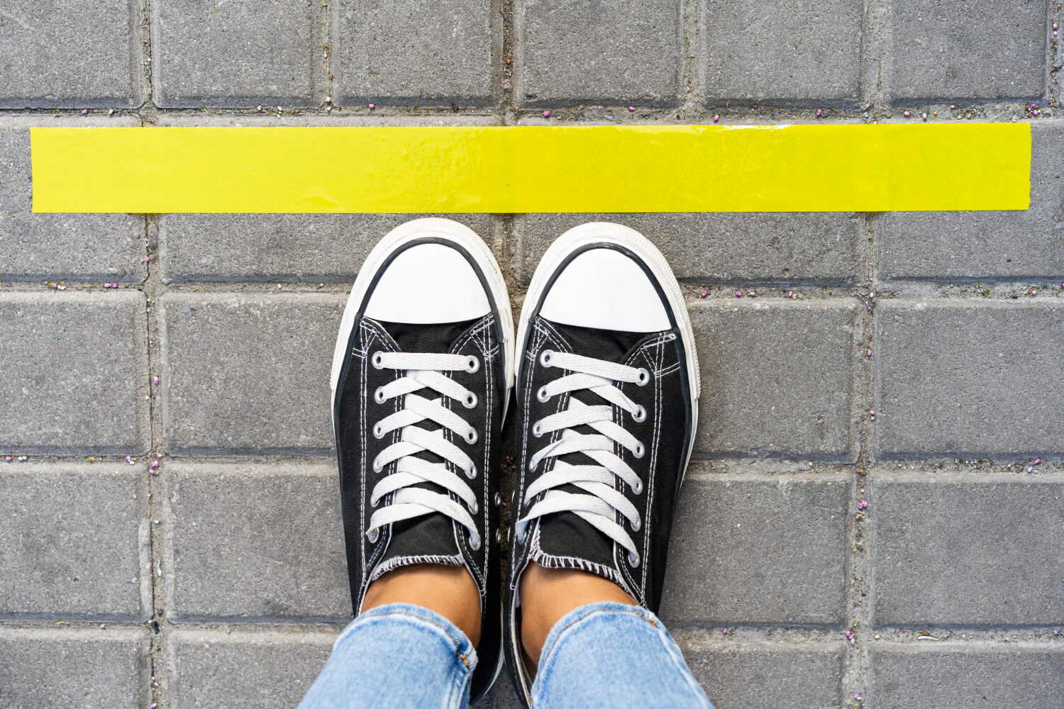 Trampki – Uniwersalne Buty, Które Pokochasz!